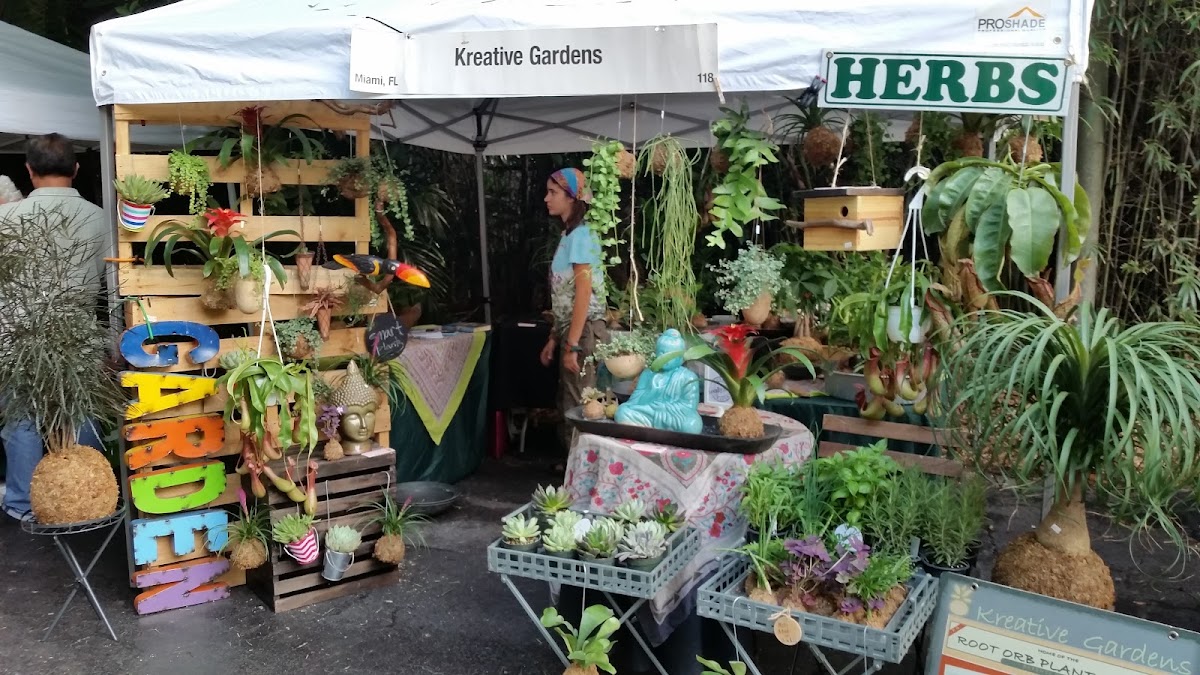 Pinecrest Gardens Farmers Market