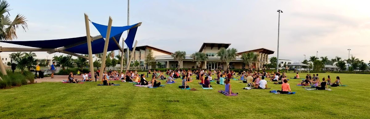Doral Full Moon Yoga